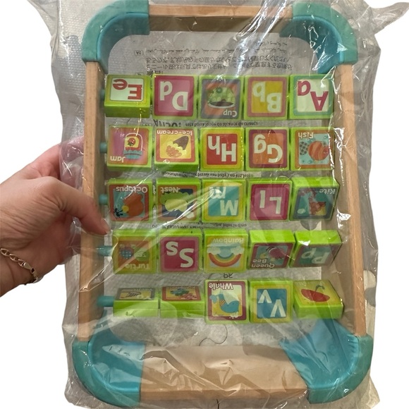 Kids Alphabet Rack - Picture 3 of 3